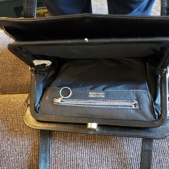 Purse - Picture 2 of 4